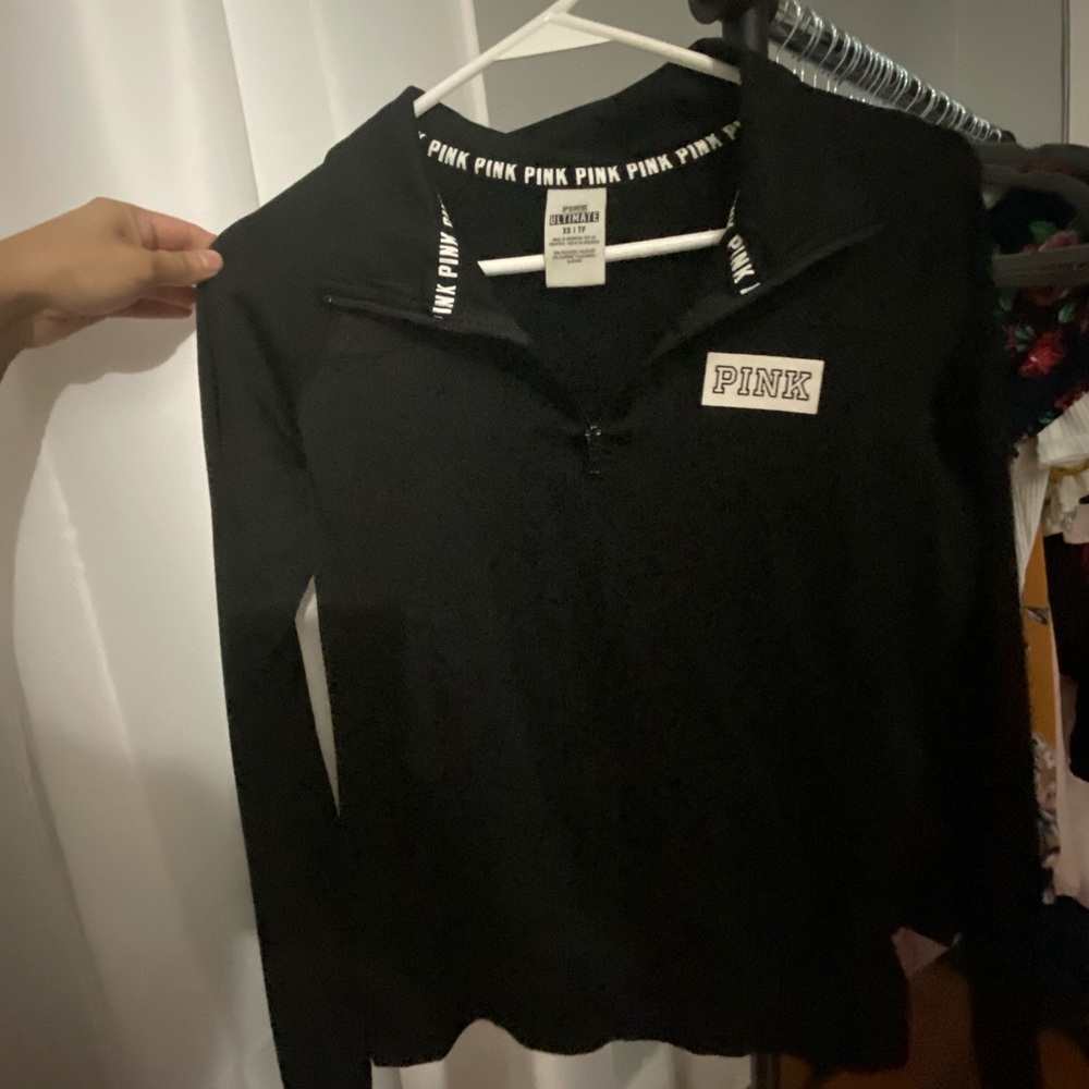 VS Pink Pullover